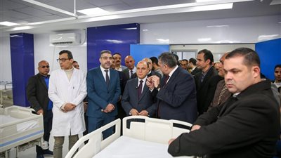 محافظ كفرالشيخ يفتتح وحدة العناية المركزة الجديدة بمستشفى دسوق العام