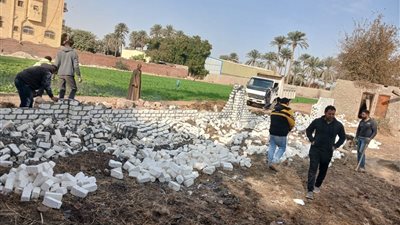 رئيس مركز ومدينة أبو النمرس بجنوب الجيزة يتابع حملة إزالات بشبرامنت 