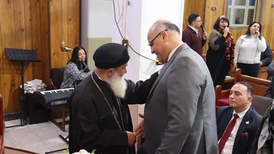 محافظ القليوبية يشارك في مراسم تنصيب القس رفيق دويب راعياً للكنيسة الإنجيلية