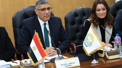 محافظ الجيزة يوجّه برفع درجة الاستعداد القصوى للتعامل مع تقلبات وهطول الأمطار