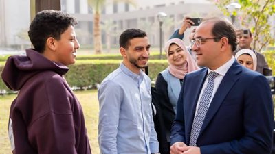 وزير المالية يكرم الشباب الفائزين في مسابقة «أكثر الأفكار الإبداعية لموازنة المواطن»