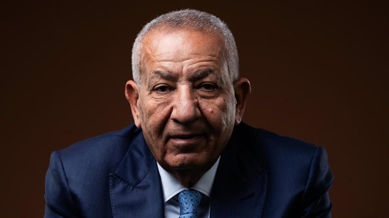 كامل أبو على