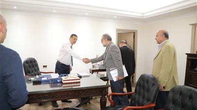 أعرب وزير الزراعة بخالص الشكر لرئيس الجمهورية لتجديد الثقة فيه وزيراً للزراعة 