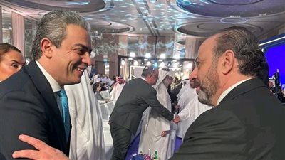 نقيب الإعلاميين يشارك بملتقى الفجيرة الإعلامي ويلتقي الشيخ حمد الشرقي حاكم الفجيرة