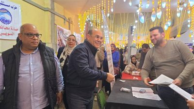 النائب أحمد خشانة يفتتح معرض مستقبل وطن بالسويس بمناسبة حلول شهر رمضان