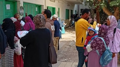 قافلة روتاري توقع الكشف على 635 حالة بمستشفى الداخلة بالوادي الجديد