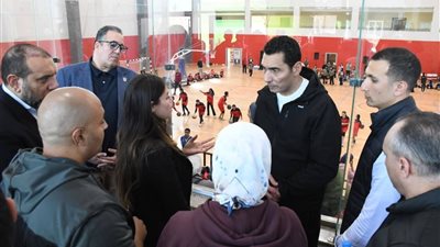 وزير الشباب والرياضة يقوم بجولة بنادي النادي بالعاصمة الجديدة ويتفقد أنشطة الوزارة