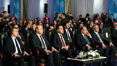 رئيس الوزراء يشهد انضمام أولى طائرات الجيل الجديد A350-900إلى أسطول مصر للطيران