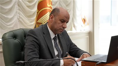 وزارة العمل تُوفّر فرص عمل لائقة لـ75 شابًا من ذوي الهمم بالقاهرة