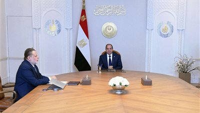 اجتمع الرئيس السيسي مع السيد حسن عبد الله، محافظ البنك المركزي المصري
