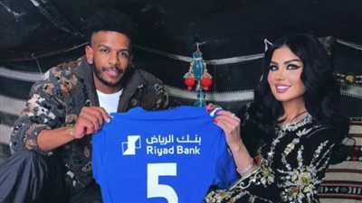 حليمة بولند تعود بقوة إلى الشاشة في رمضان ببرنامج يخطف الأضواء