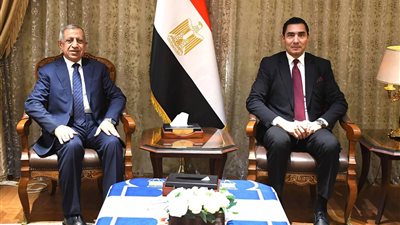 وزير الشباب والرياضة يلتقي رئيس الأكاديمية العربية للعلوم والتكنولوجيا لبحث وتعزيز التعاون 