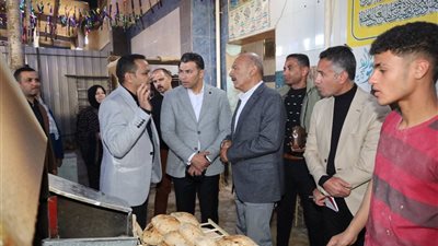 نشاط ملحوظ لمحافظ السويس في أحياء المحافظة لليوم الرابع من رمضان