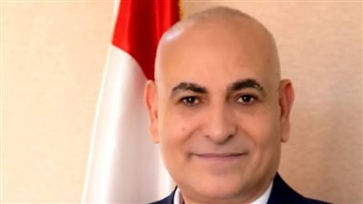 أسرة جامعة مدينة السادات تهنئ الدكتور ناصر عبد الباري بتوليه رئاسة الجامعة