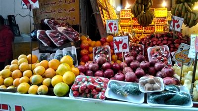 أسعار الخضروات والفاكهة والسلع الغذائية اليوم انخفاض سعر الطماطم واستقرار البطاطس والخيار 