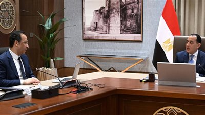 رئيس الوزراء يستعرض محاور عمل وزارة الاتصالات خلال الفترة المقبلة