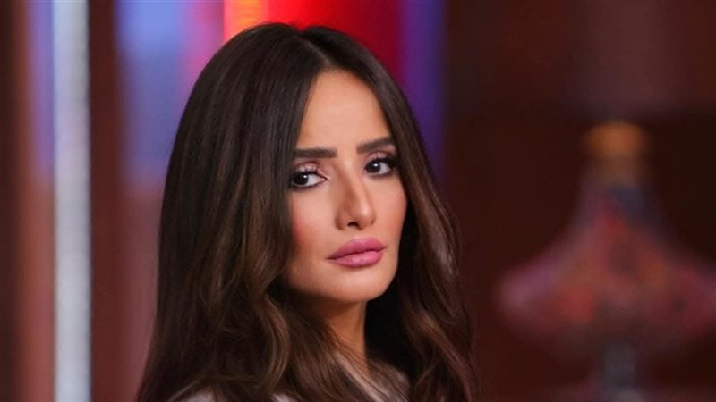 الفنانة زينة 