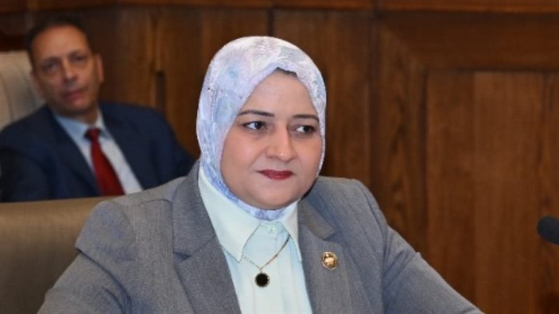 الدكتورة مروة قنصوه