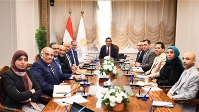 وزارة الشباب والرياضة تعزز منظومة الرياضة النظيفة وتدعم الاتحادات الوطنية