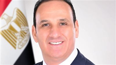 أحمد ترجم:صرف صندوق النقد الدولي 2.3مليار دولار يساهم في استقرار سعر الصرف 