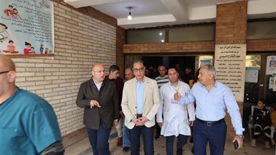 محافظ الجيزة يتفقد مستشفى البدرشين ومركز طب الأسرة لمتابعة مستوى الخدمات الصحية