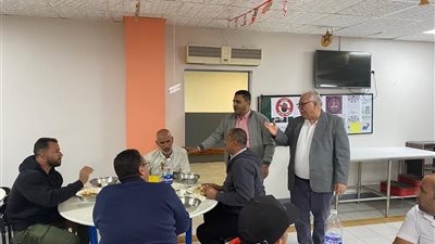 وزير العمل يهنئ عمال جنوب سيناء بشهر رمضان ويؤكد دعم الدولة للعمال 
