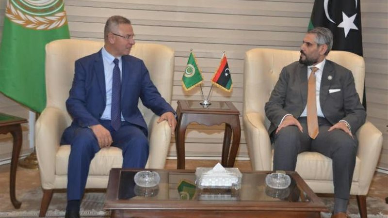 السفير عبد المطلب