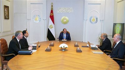 اجتمع الرئيس السيسي مع رئيس الوزراء ووزير الكهرباء ووزير البترول 