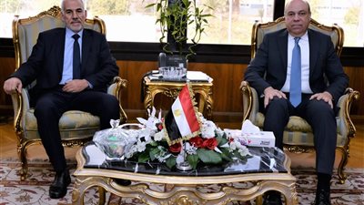 وزير الطيران المدني يشهد اتفاقًا مصريًا ليبيًا لتطوير إدارة المجال الجوي