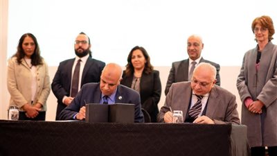 جامعة الدلتا التكنولوجيةوالتعليم الفني توقعان بروتوكول تعاون لإنشاء مراكز تميز بالطاقة المتجددة