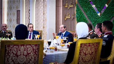 الرئيس السيسي بحفل إفطار الأكاديمية العسكرية:مصر تحتاج لأجيال تمتلك رؤية ووعياً وفهماً 
