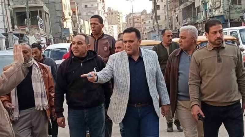 الدكتور أحمد المقدم
