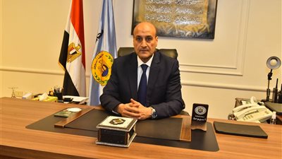 محافظ أسيوط: إزالة 37 حالة تعدي بعدد من المراكز والأحياء بالمحافظة