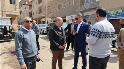 محافظ الجيزة يتفقد أعمال رفع تراكمات المخلفات وتطوير المحاور المرورية بمركز ومدينةكرداسة