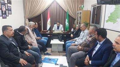 كفر صقر تستعد لإستقبال عيد الفطر بتكثيف الخدمات وضبط الشارع