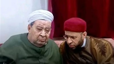 تفاصيل زيارة الشيخ أسامة الأزهري لشقيق الإمام الأكبر بساحة الطيب بمحافظة الأقصر