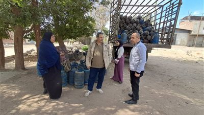 رئيس مدينة أبو النمرس يتابع عملية السير بالمركز التكنولوجي ومستودعات البوتاجاز