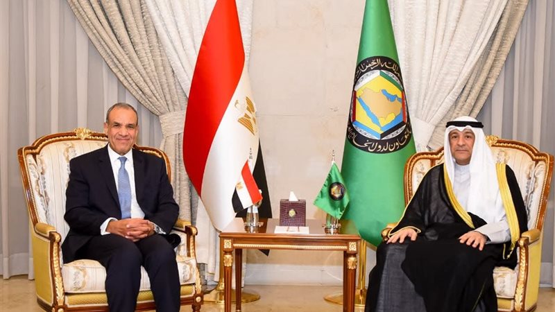 وزير الخارجية 