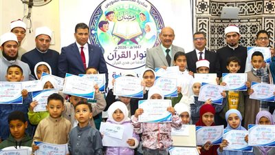محافظ السويس يشهد حفل ختام مبادرة 