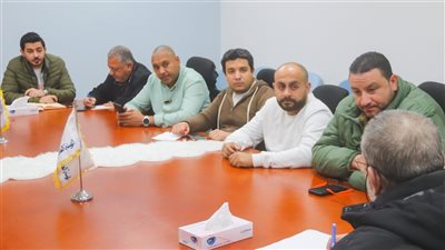 طوارئ الرعاية الصحية بالسويس تعقد إجتماعاً لمواجهة التقلبات الجوية