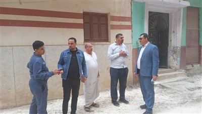  تطوير شوارع القوصية بالإنترلوك ضمن خطة الارتقاء بالمرافق وتحسين الخدمات للمواطنين بأسيوط
