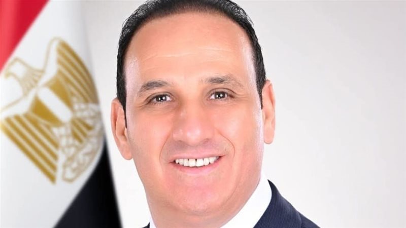  أحمد ترجم موقف مصر