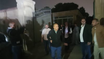 رئيس مدينة أبوالنمرس بالجيزة يقود حملة مرورية لتنفيذ مواعيد الغلق المعُلن عنها
