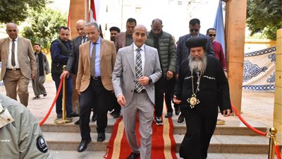 مدرسة سانت ماري تنظم احتفالاً بعيد الأم وتخرج الطلاب بأسيوط