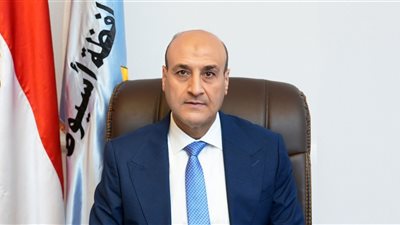 محافظ أسيوط يعلن عن رفع درجة الاستعداد القصوى لمواجهة موجة الطقس السيء 