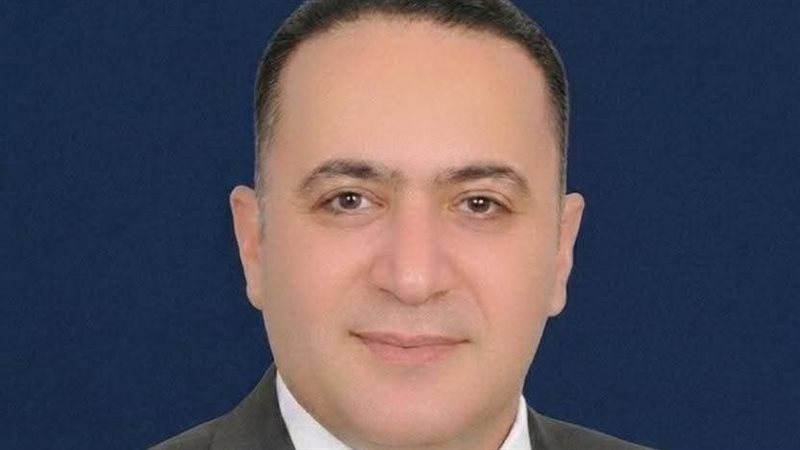 الدكتور أحمد المقدم