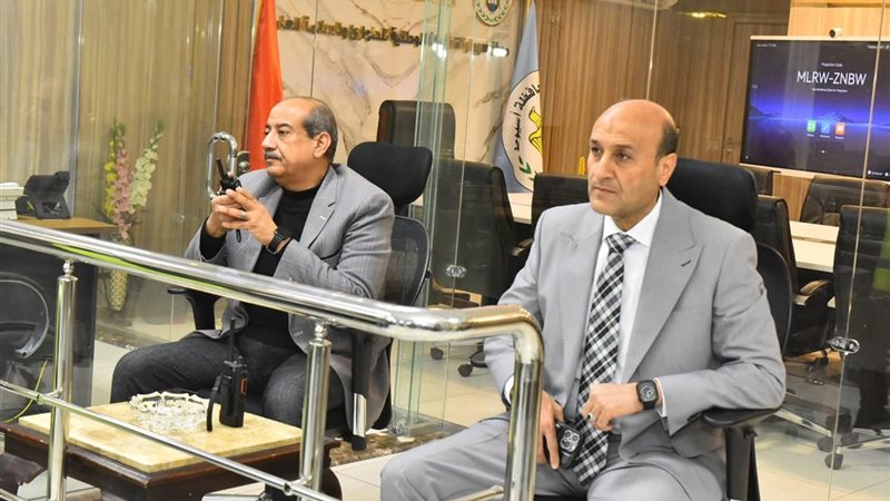 محافظ أسيوط يتابع