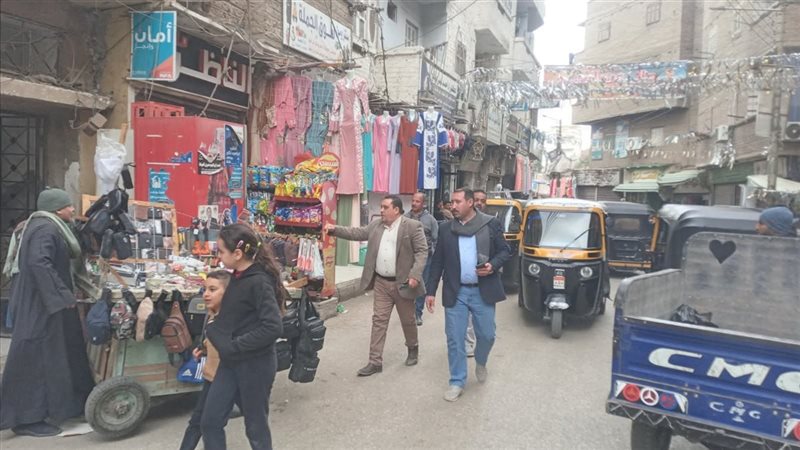 حملات مكثفة لإزالة