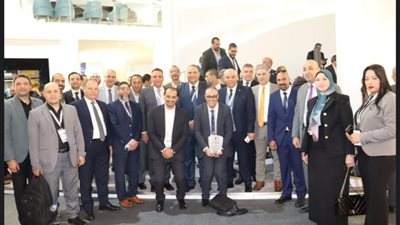 الهيئة العامة للبترول تكرم ادارة الحفر بشركة بدر الدين 