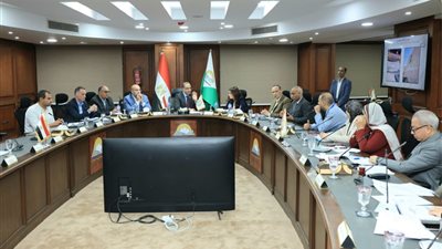 محافظ الجيزة يوجّه بحسم شكاوى المواطنين فورًا: لا تهاون مع المخالفات والتعديات